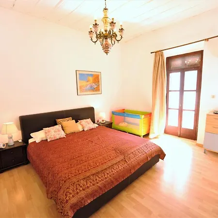 Di Villa Rhodes City